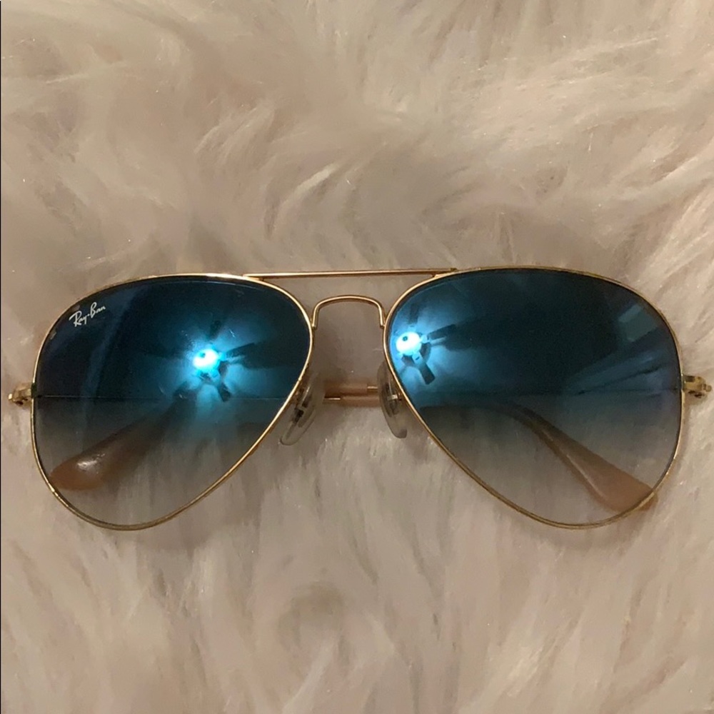 Ray ban aviators blue tint